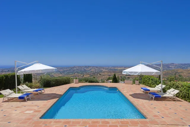 Chalet 6 habitaciones 453m² en venta - Riviera del sol — 6