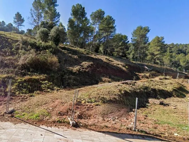 Terreno a la venta en Castellví de Rosanes — 5