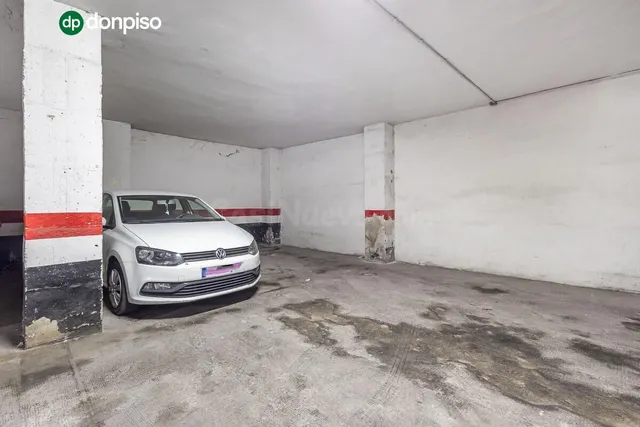Garaje doble en venta en Urbanización Parque del Genil – Gra - foto 3
