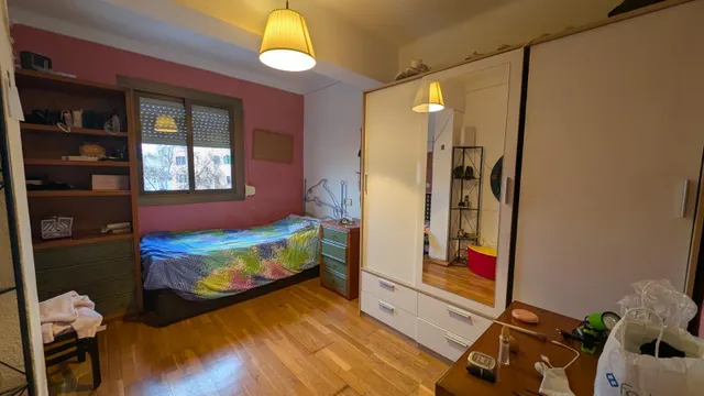 Espacioso piso con balcón y ascensor en Calle Manacor — 20
