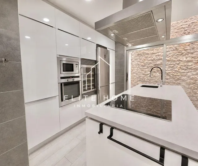 EXCLUSIVA VIVIENDA DE DISEÑO EN EL CENTRO DE CASTELLÓN — 7