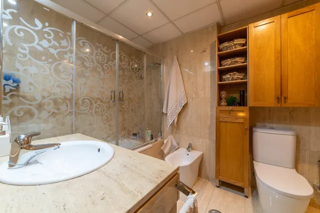 Piso 2 habitaciones 83m² en alquiler - Gran via — 14