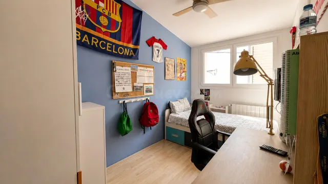 Casa con dos viviendas independientes y garaje en Llançà — 10