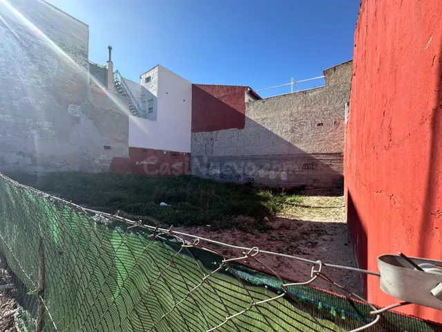 TERRENO URBANO C/ PICASSO - foto 2