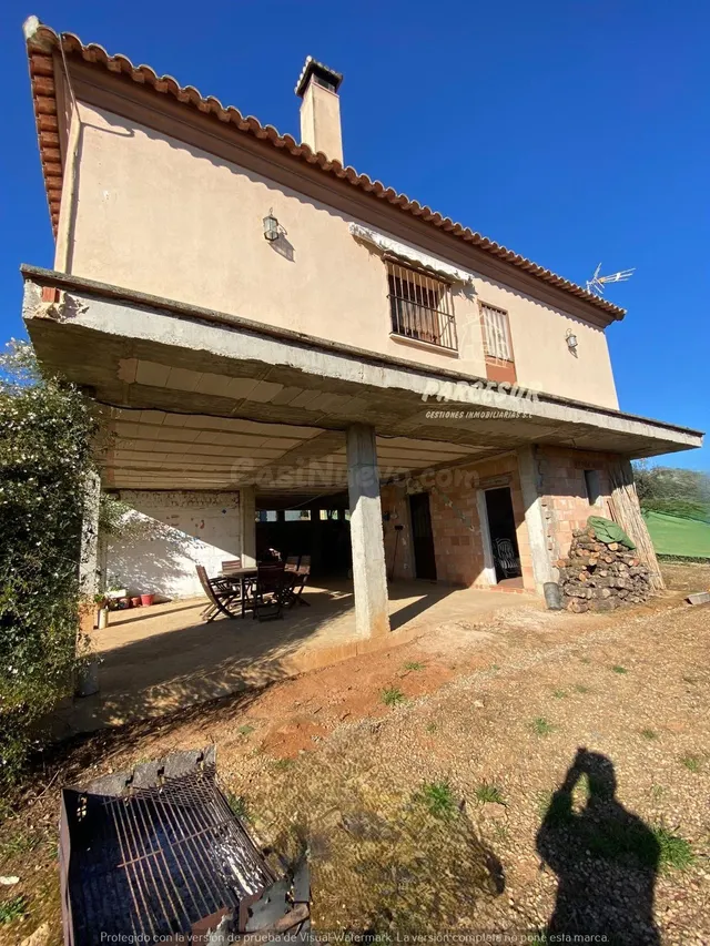 POSADAS- Parcela de terreno de 3.000m con casa en 2 plantas. - foto 2