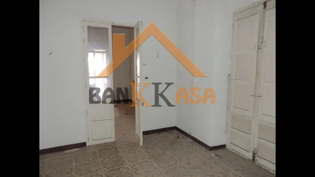 SE VENDE CASA ANTIGUA EN BERJA ZONA MERCADO DE ABASTOS — 16
