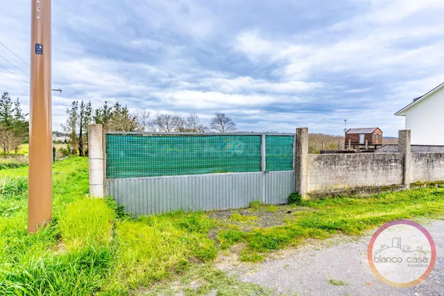 Solar urbano + proyecto de vivienda en Cabana de bergantiños | 34.990 € — 5