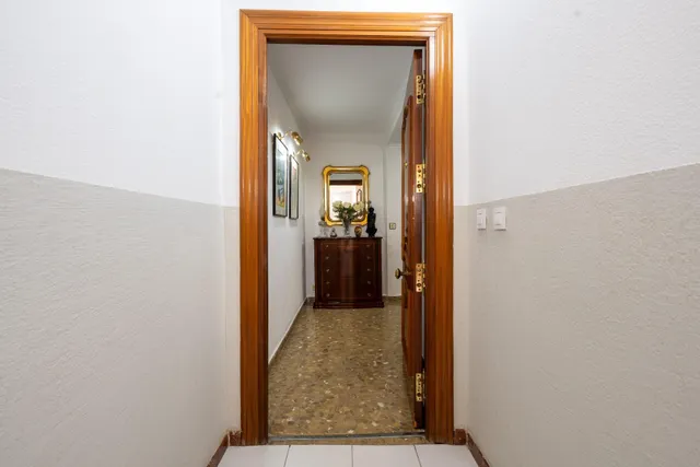 Amplia vivienda centrica en una de las mejores zonas de Almeria — 8