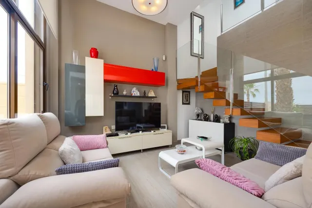 Villa 3 habitaciones 120m² en venta - Centro de la Ciudad Quesada — 28