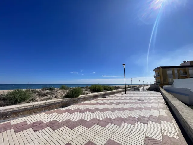 ¡Tu refugio soñado frente al mar te está esperando! — 37