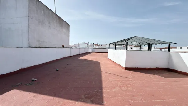 LOCAL COMERCIAL EN CONSTRUCCIÓN EN EL CENTRO DE LEPE (HUELVA) — 24