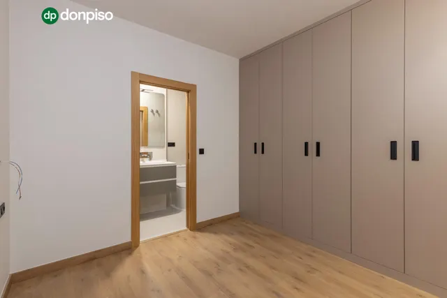 Moderno estudio tipo loft en urbanización villa pineda - zona villarejo — 10
