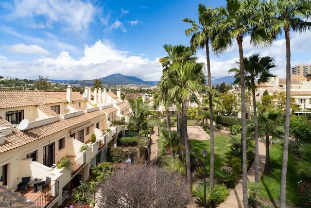 Adosado 4 habitaciones 300m² en venta - Marbella