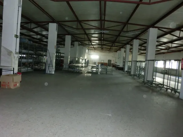 Edificio Industrial en venta — 16