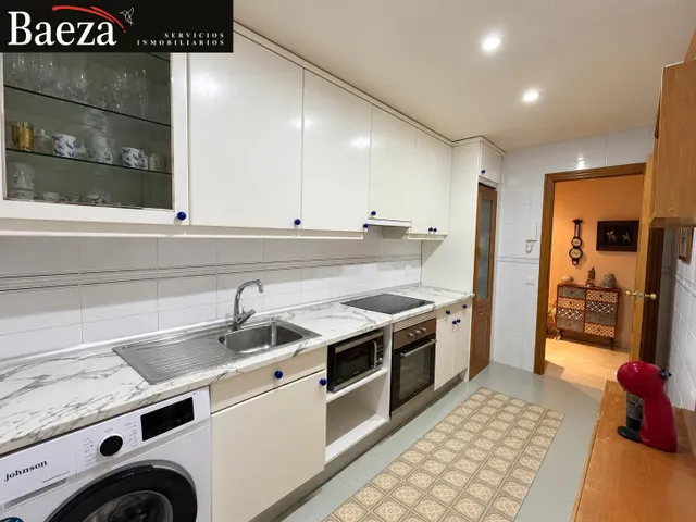 AMPLIA VIVIENDA DE 3 DORMITORIOS CON GRAN TERRAZA, PATIO PRIVADO Y GARAJE EN SANT JOAN D’ALACANT — 11
