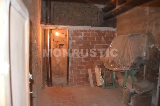 CASA DE PUEBLO  EN VENTA DE 364M2 EN EL VILOSELL — 40