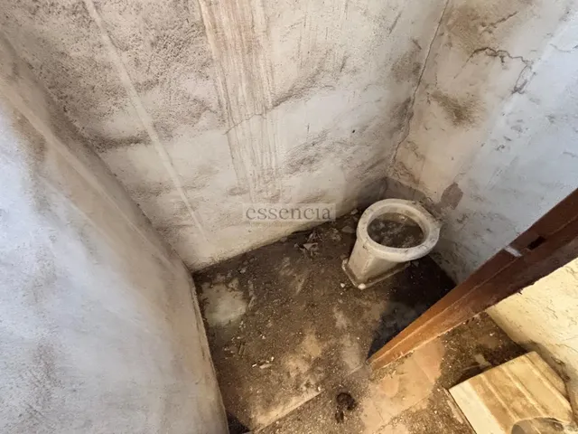 Casa en Almoines a reformar a su gusto en parcela de 242 m2 , en chaflán con patio. — 36