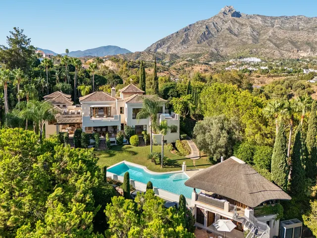Chalet 6 habitaciones 712m² en venta - Marbella — 39