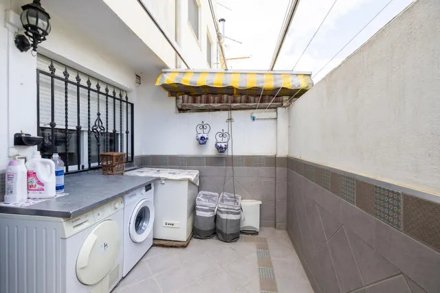 Exclusiva vivienda con gran terraza y múltiples posibilidades frente a Plaza José Zamora en Maracena. — 18