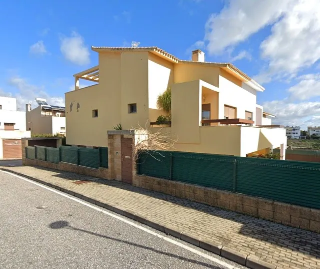 Venta casa en Guillena (Sevilla) — 2