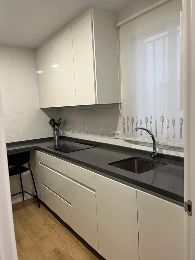 Nervión, Ramón y Cajal. Excelente vivienda reformada y amueblada de 2 habitaciones. Garaje. — 4