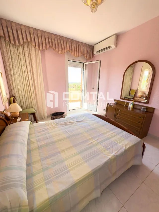CASA EN VENTA CUBELLES — 25