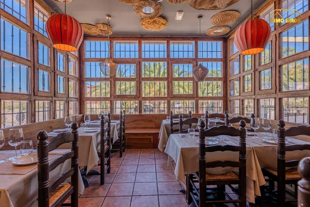 “Restaurante con licencia en 1.993 m2 de parcela y potencial para 3 viviendas en Hita” — 7
