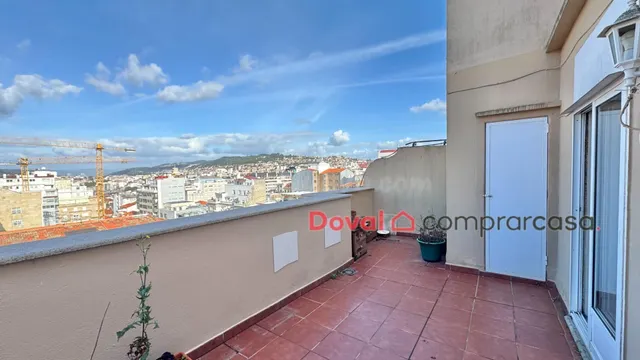 Vive en el centro de Vigo y diseña tu hogar a tu medida - foto 3