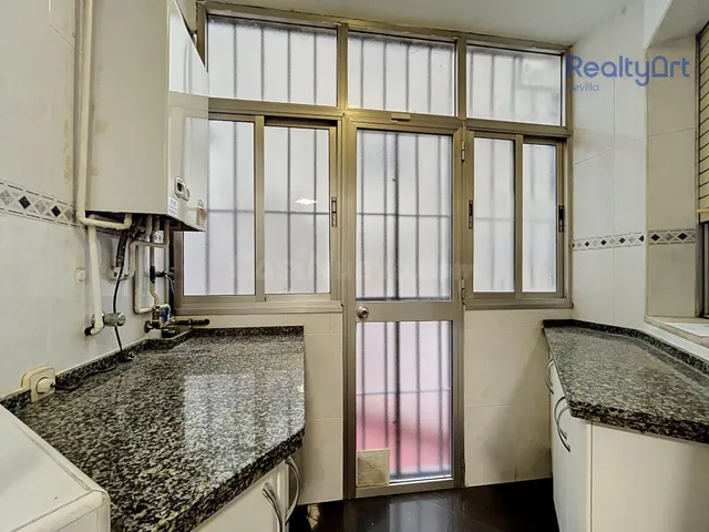 PISO CALLE ARJONA — 34