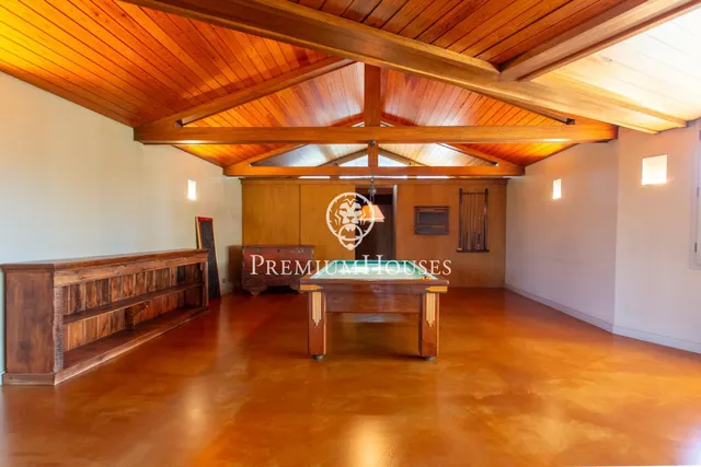 Casa en venta en Montornès del Vallès — 37