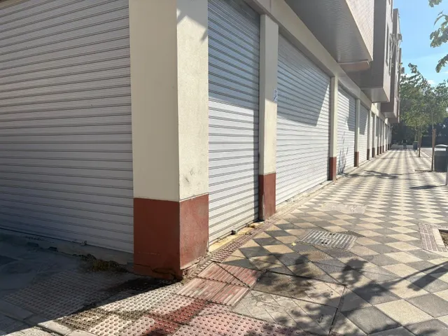 ATENCION INVERSORES!! Local a la venta en atarfe actualmente alquilado con alta rentabilidad — 7