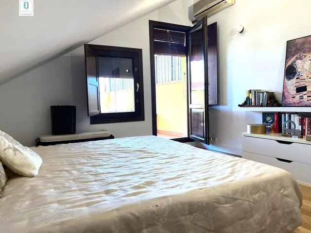 PRECIOSO ÁTICO DÚPLEX EN LA MEJOR ZONA DE LA ZUBIA — 21