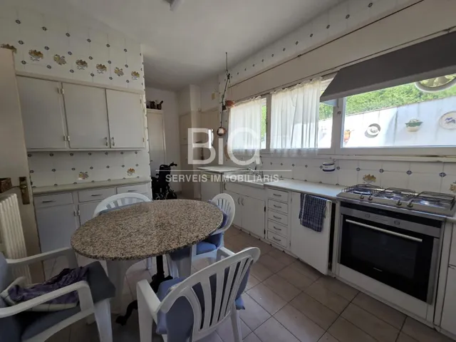 Espectacular casa con jardín y piscina privada en la ciudad de mataro — 47