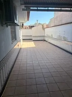 CASA EN EL CENTRO CON PATIO DE 70M2 — 7