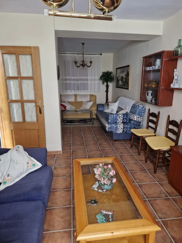 Preciosa Casa en Jayena lista para entrar a vivir — 12