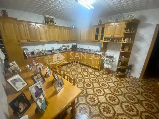 VENTA DE CASA EN SAN VICENTE DEL RASPEIG, ZONA CENTRO — 3
