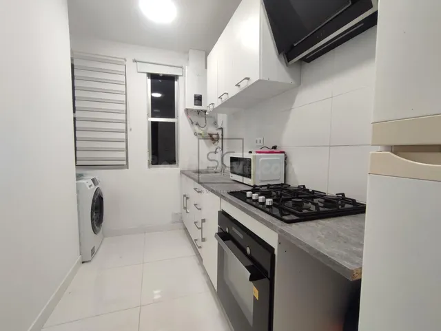 Segundo piso reformado en viviendas de Bazán, Caranza