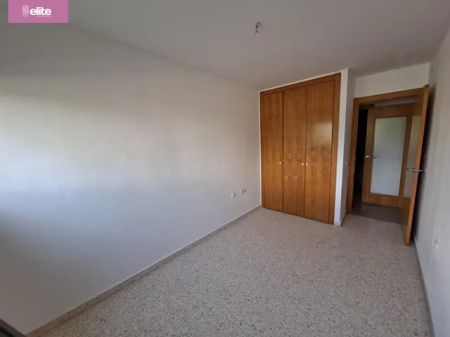 ESTUPENDO PISO EN CHAPIN CON PISCINA — 8