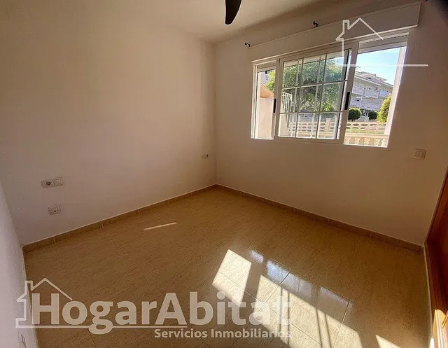 Precioso bajo seminuevo y reformado, en residencial con piscina, terraza, y jacuzzi — 21