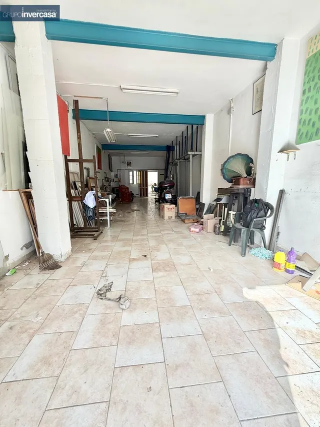 Local en alquiler situado en zona de Parada de Metro de Quar - foto 5