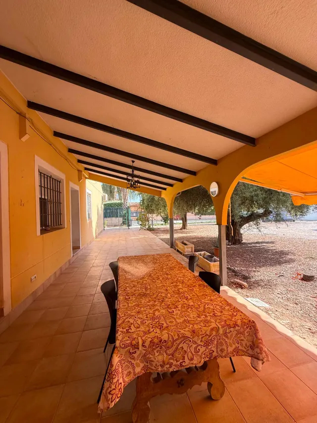 DOS CASAS EN UNA EN MATOLA SOLO EN ALQUILER — 46