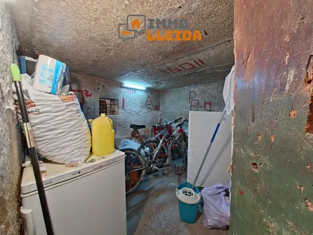 Casa de piedra en Nalec — 26
