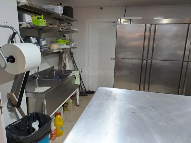 Local comercial en venta - La Siesta - El Salado - Torreta — 5