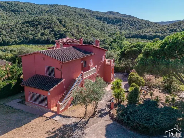CHALET CON LICENCIA TURÍSTICA Y PISCINA PRIVADA - CALONGE — 48