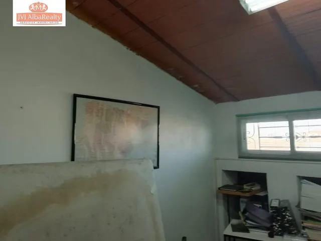 EXTRAORDINARIO LOCAL EN VENTA EN MADRIGUERAS PREPARADO PARA EDIFICAR VIVIENDA — 6