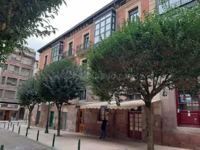 Almacén en venta - Torrelavega - foto 5