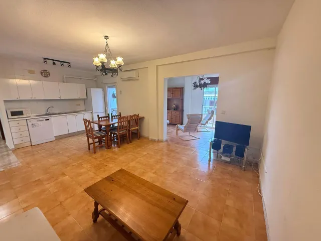 Apartamento de 2 dormitorios de alquiler en La Mata Torrevieja — 3