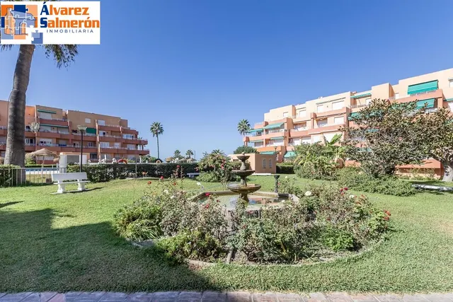 Piso en Jardines del Mar, Salobreña. — 35