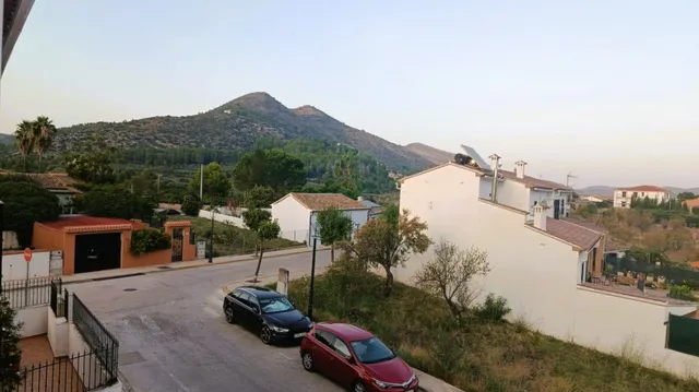 Casa semi adosada con encanto, garaje privado y amplia terraza en pleno corazón de Alcalalí — 11