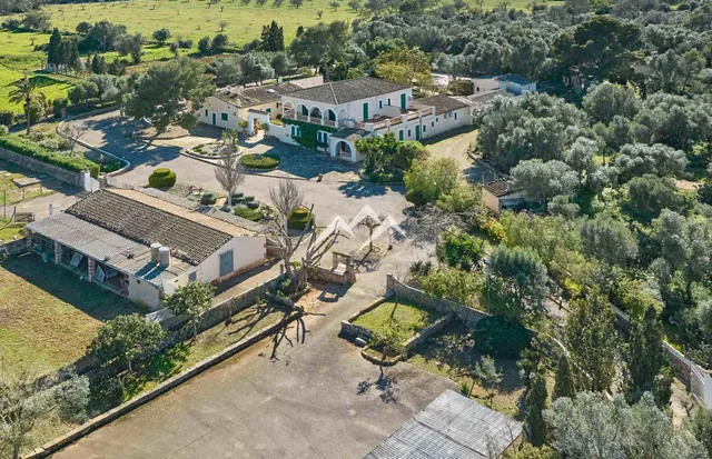 Exclusivo agroturismo con mucho encanto y 18 plazas — 11